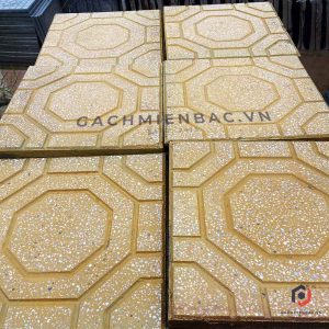 Gạch lát terrazzo MB-141 vàng tại nhà máy gạch Miền Bắc